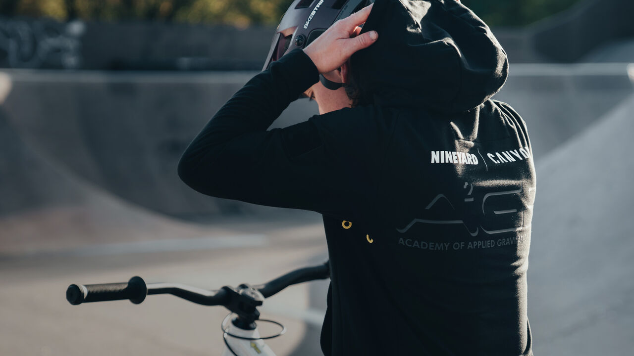 NINEYARD x Canyon collection NINEYARD x Canyon collection